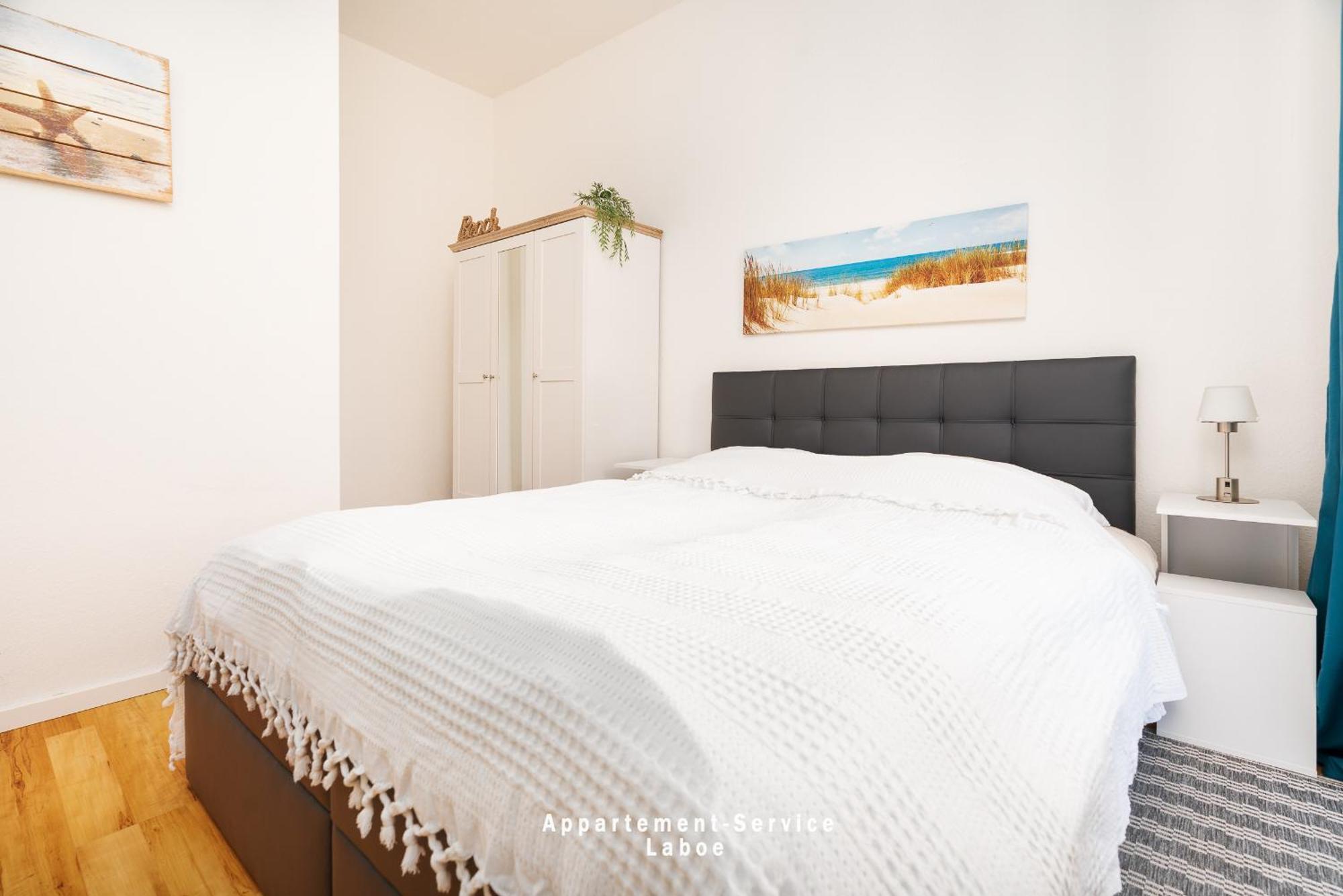 Kleines Glueck Apartment ลาเบอ ภายนอก รูปภาพ